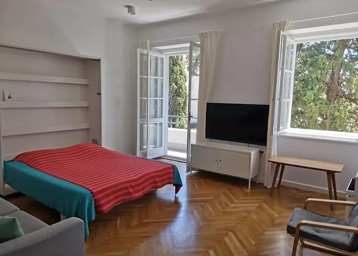 Specious And Newly Decorated At Bacvice Διαμέρισμα Σπλιτ